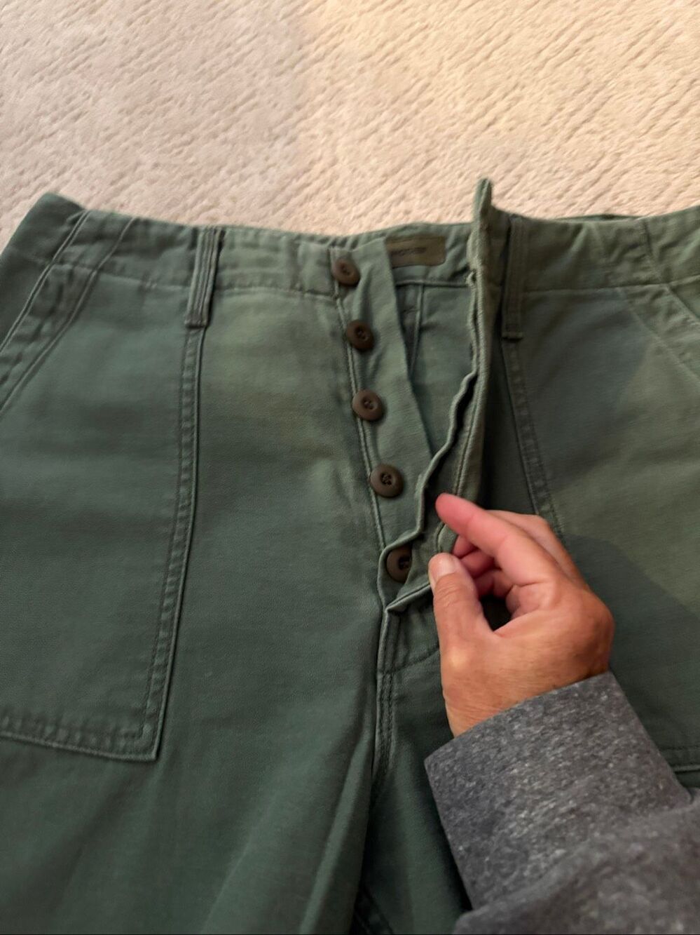 Mother Patch Pocket Private Ankle Fray in Roger That Size 30 - Picture 3 of 14